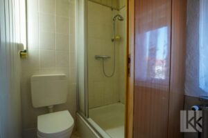 Badezimmer EG
