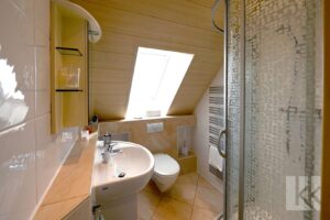 Badezimmer DG