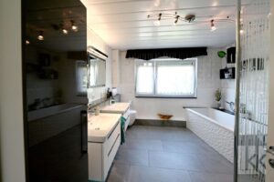 Badezimmer OG