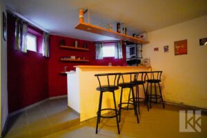 ...Theke (Keller)