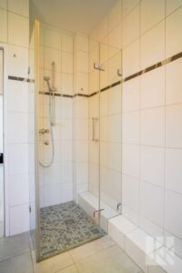 Dusche EG