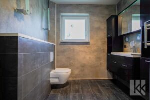 Renoviertes Badezimmer mit...