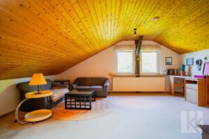 Kinderzimmer im OG