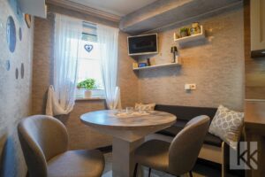 ...Platz für einen Esstisch