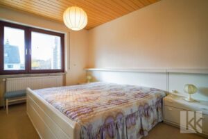 Außerdem im Erdgeschoss:...