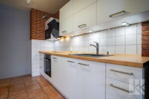 ...hochwertiger Einbauküche