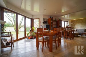 Großzügiges Ess- und...