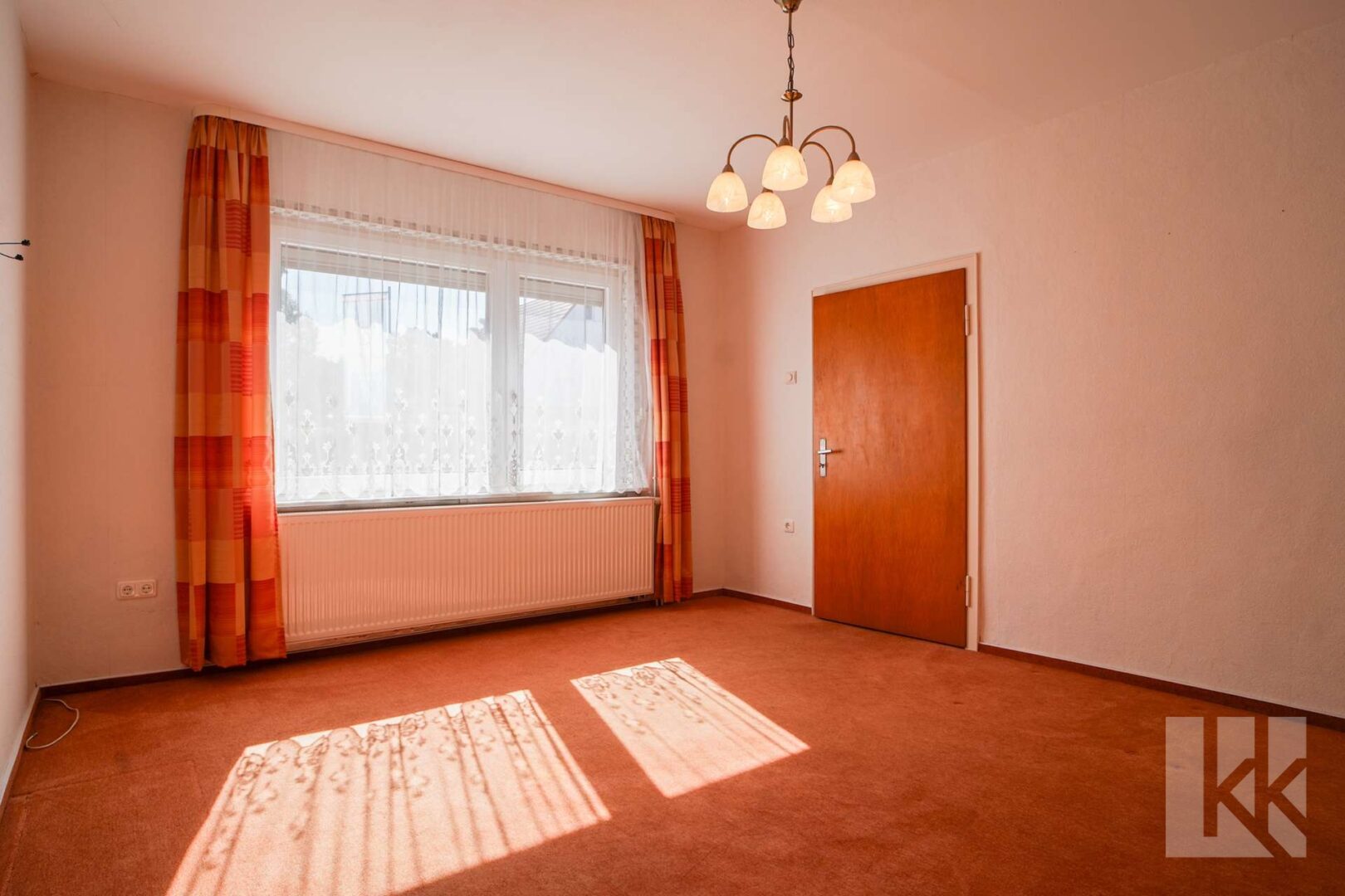 Praktisches Gästezimmer im Eingangsbereich