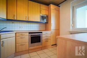 ...funktionstüchtiger Einbauküche