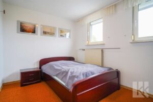 Zwei weitere Zimmer...