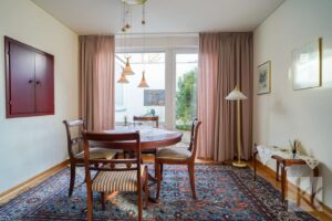 ...Essbereich und...