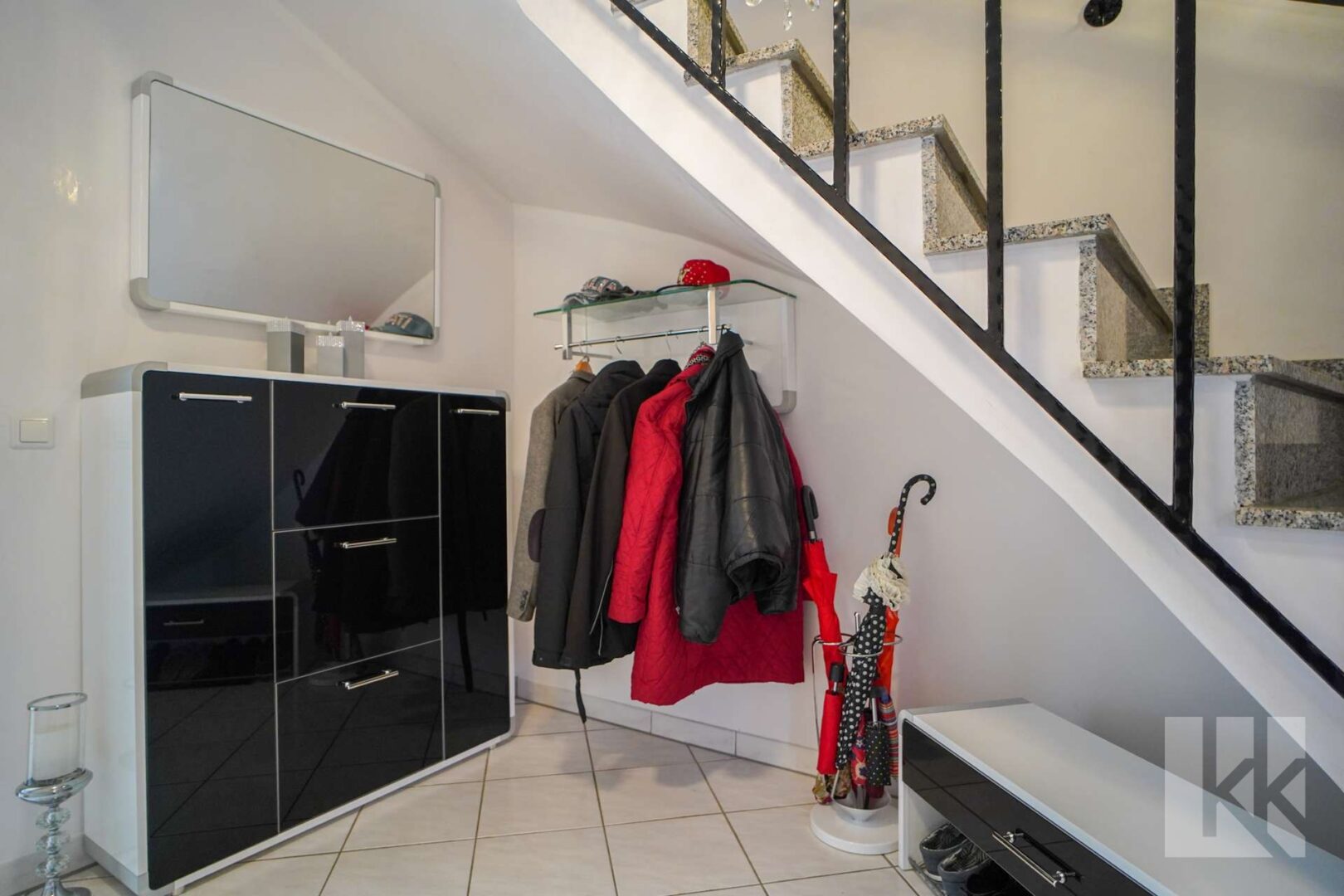 Platz für eine Garderobe im Eingangsbereich