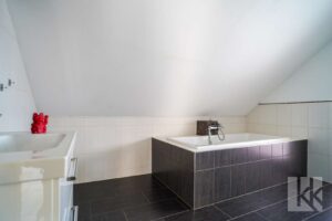 Das zweite Badezimmer ebenso mit...