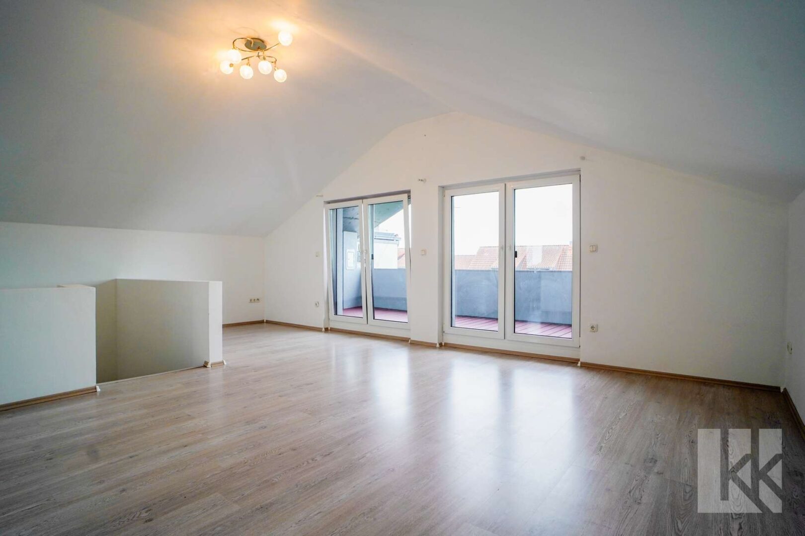 Galerie im DG mit Zugang zum...