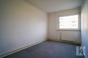 Ein weiteres Schlaf-, Kinder-, Arbeits- oder Gästezimmer