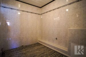 Ankleidezimmer oder Abstellkammer