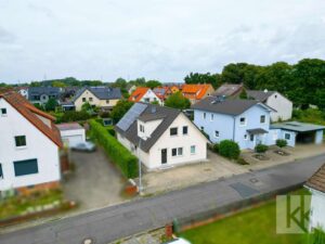 Hausansicht aus der Luft...