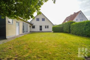 Großer, pflegeleichter Garten