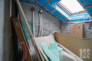 Das Badezimmer im Obergeschoss im Rohbau