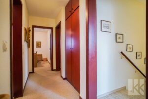 Der Flur verbindet die Zimmer des Obergeschoss