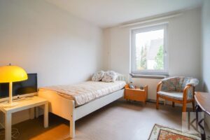 OG - Ein weiteres Kinder-, Gäste-, Arbeits- oder Schlafzimmer