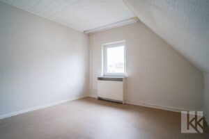 DG - Ein weiteres Kinder-, Gäste-, Arbeits- oder Schlafzimmer