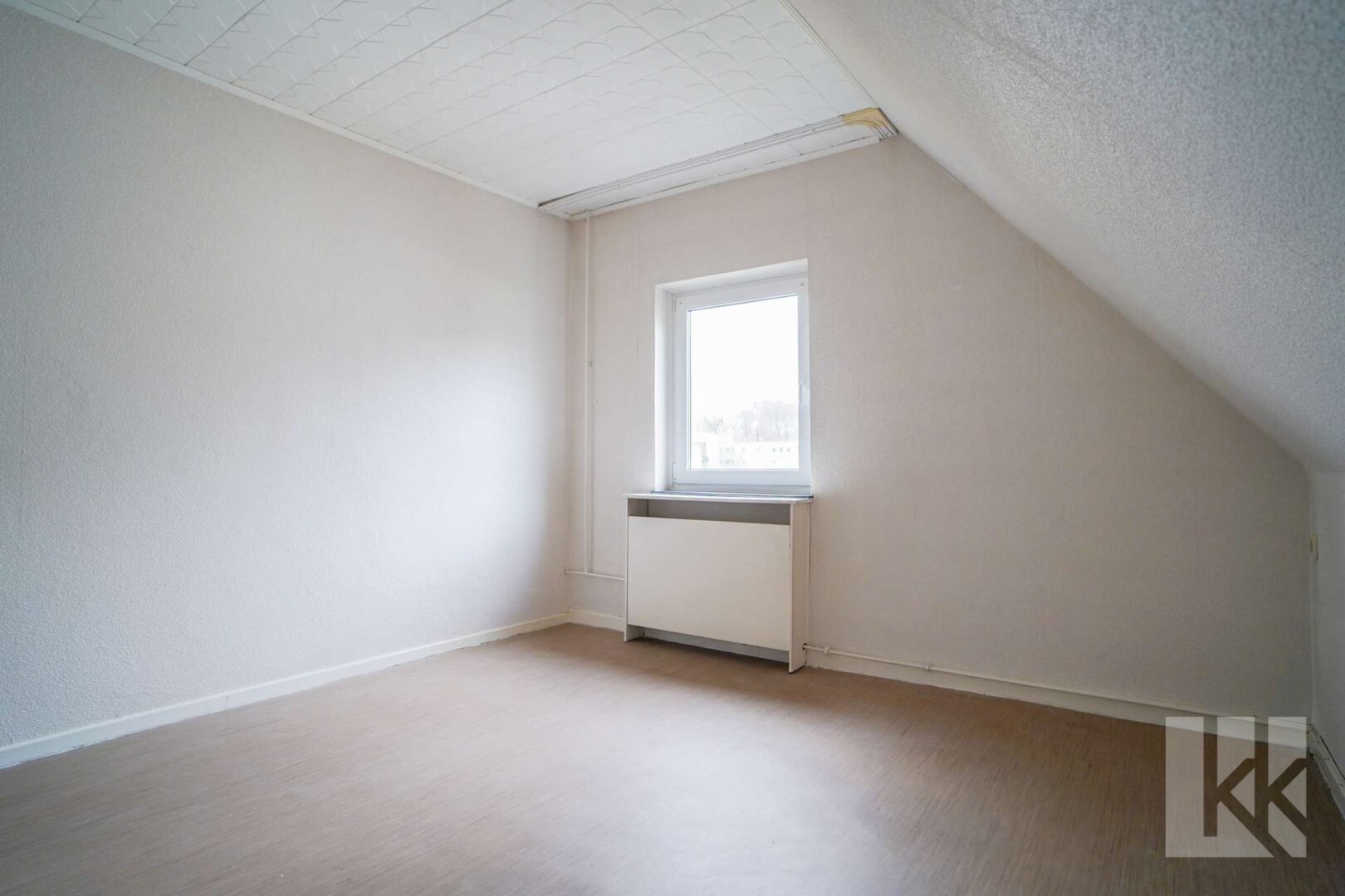 DG - Ein weiteres Kinder-, Gäste-, Arbeits- oder Schlafzimmer