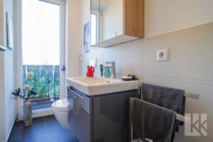 Praktisch: Das Gäste-WC im eingangsbereich