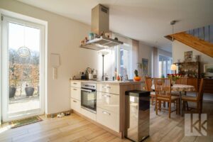 ...verbundenem Essbereich