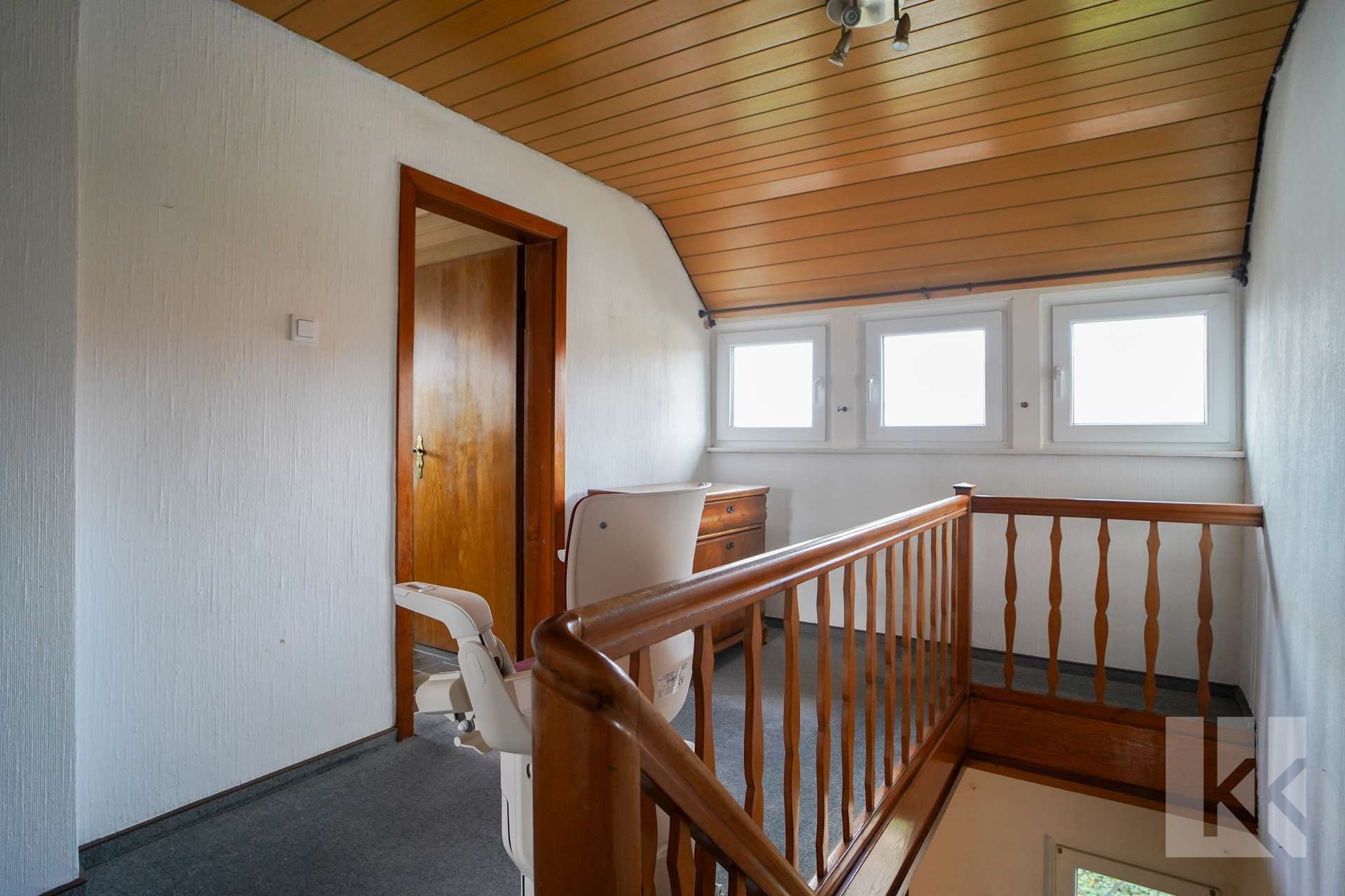 Geräumiger Zugang ins OG