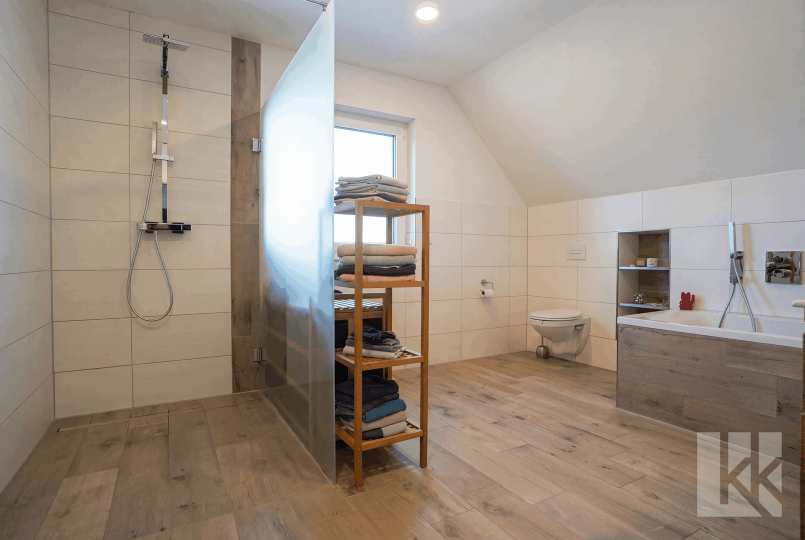 ...Dusche und Tageslicht