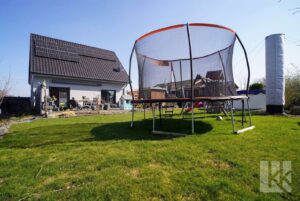 Gepflegter Garten mit...