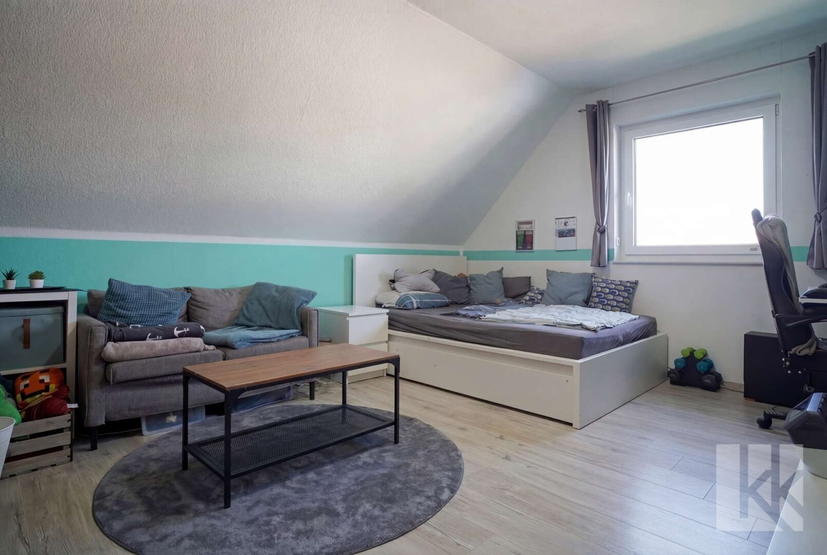 Das Elternschlafzimmer mit...