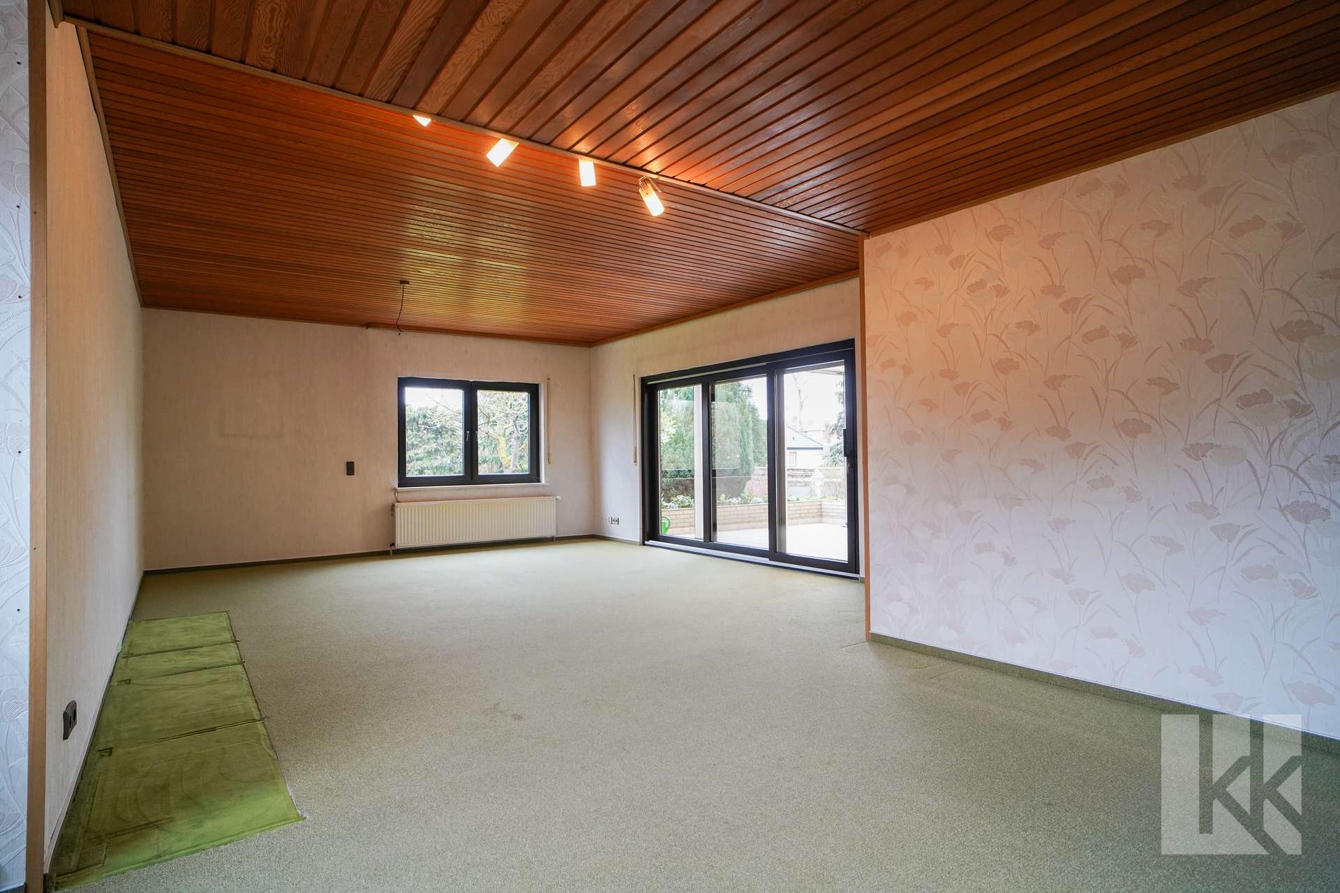 Riesiges Wohn- und...