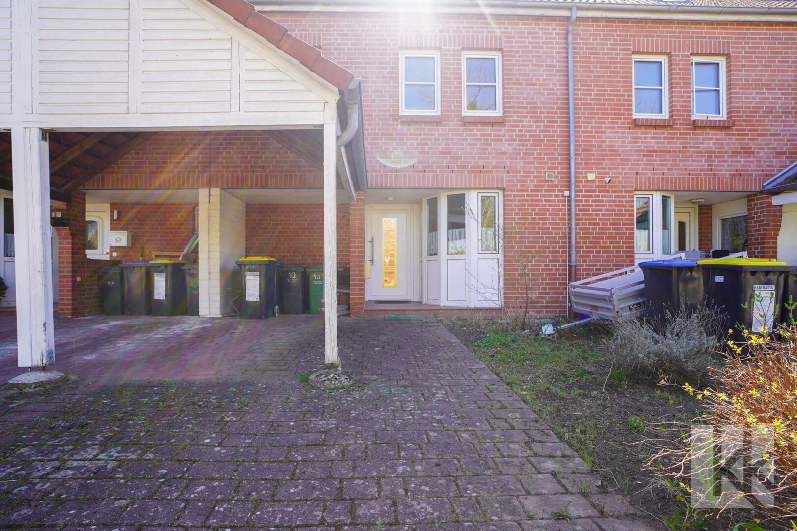 Carportstellplatz direkt vor der Tür