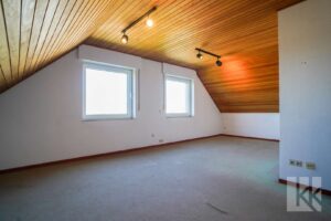 Ein weiteres Schlaf- oder Kinderzimmer