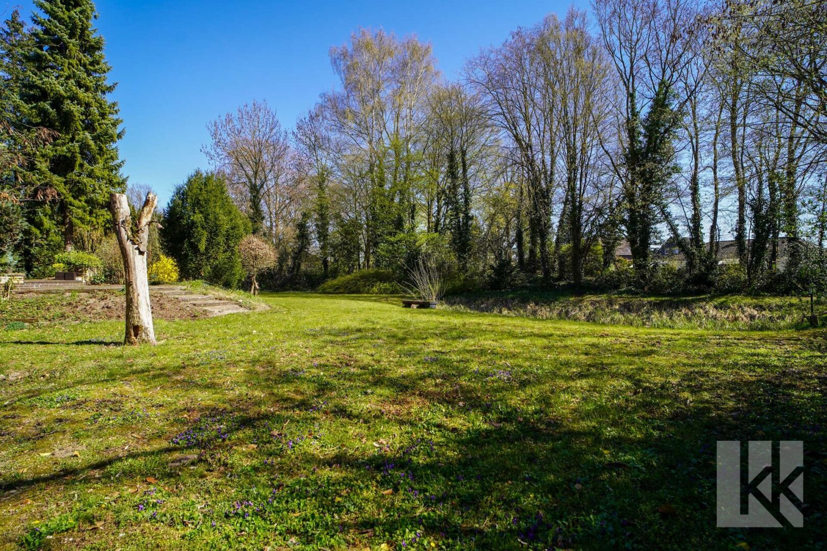 Der große Garten mit...