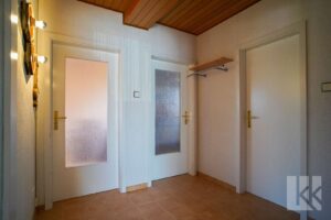 Ein Flur verbindet die Zimmer