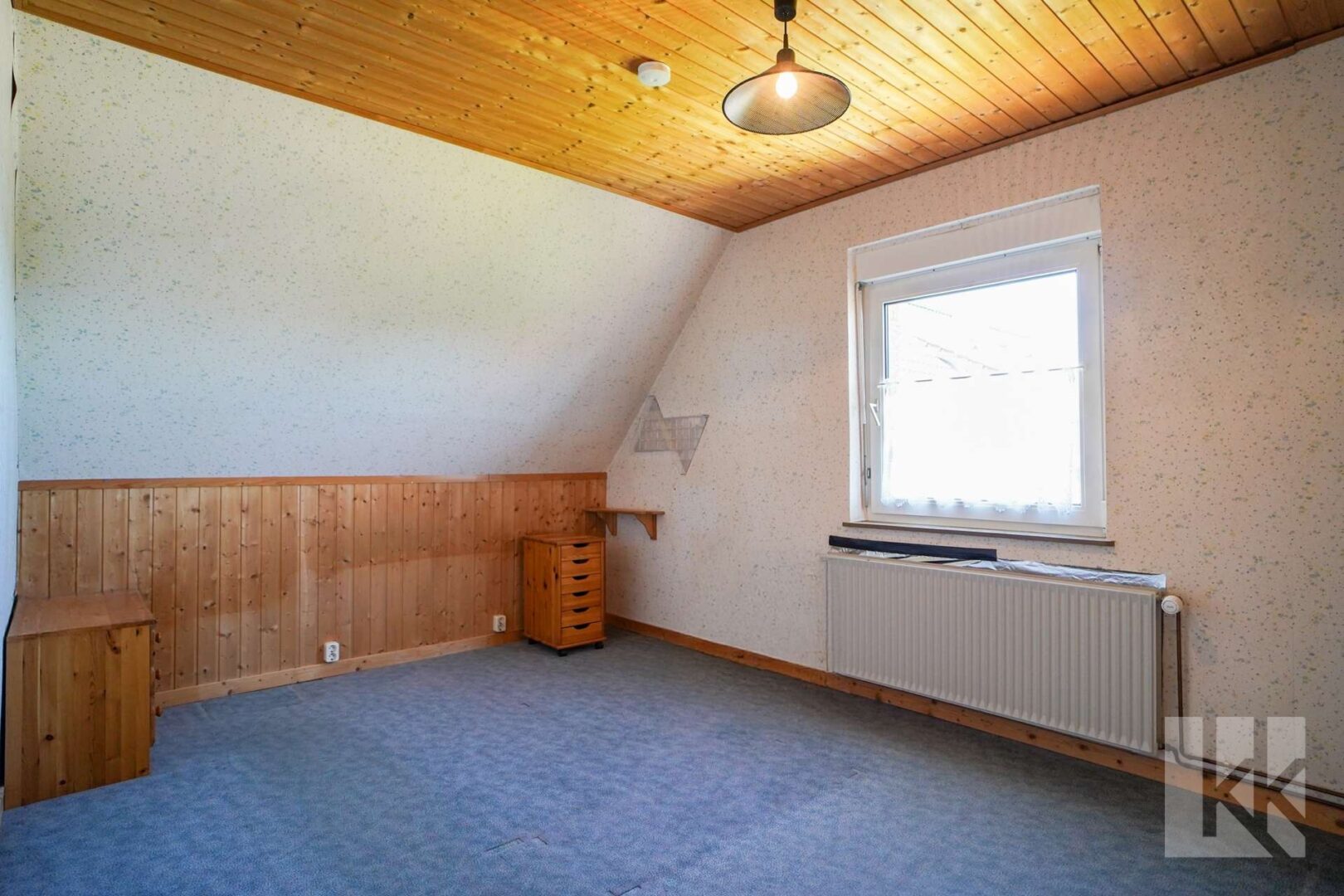 ...zwei Zimmer zum Schlafen, Leben oder Arbeiten