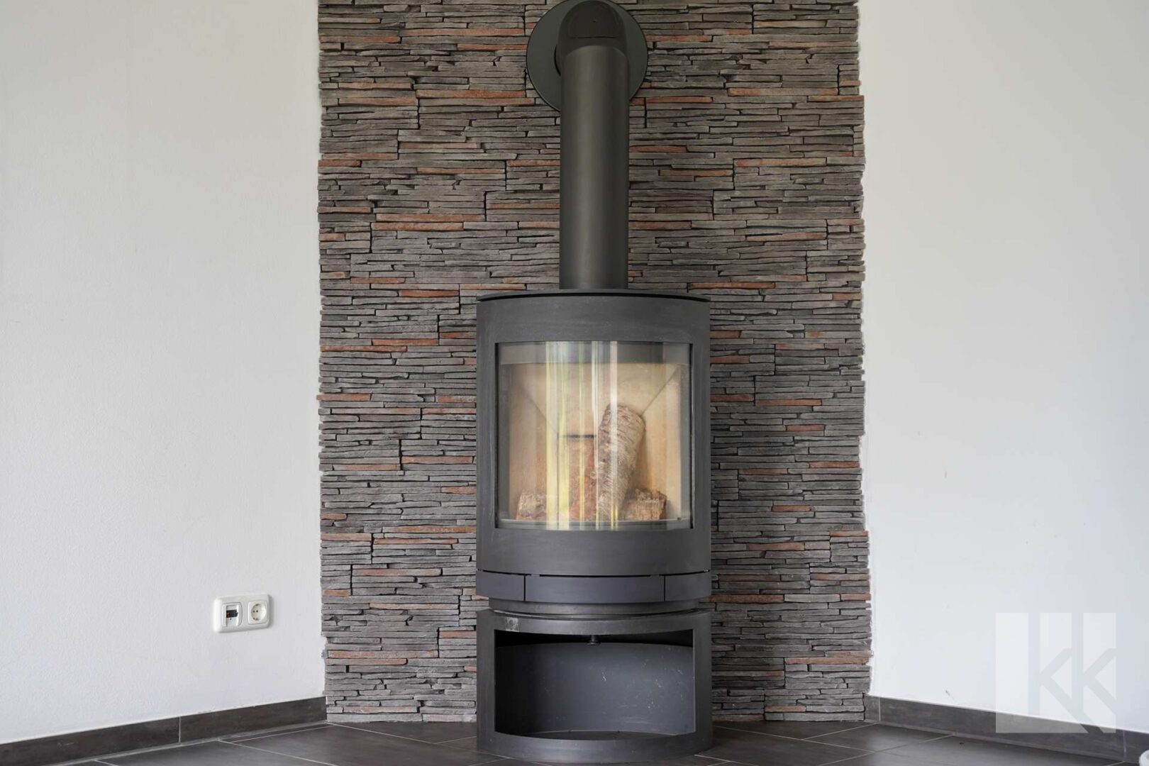 ...Kamin