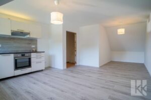 Ein weiteres Schlaf- oder Wohnzimmer mit...