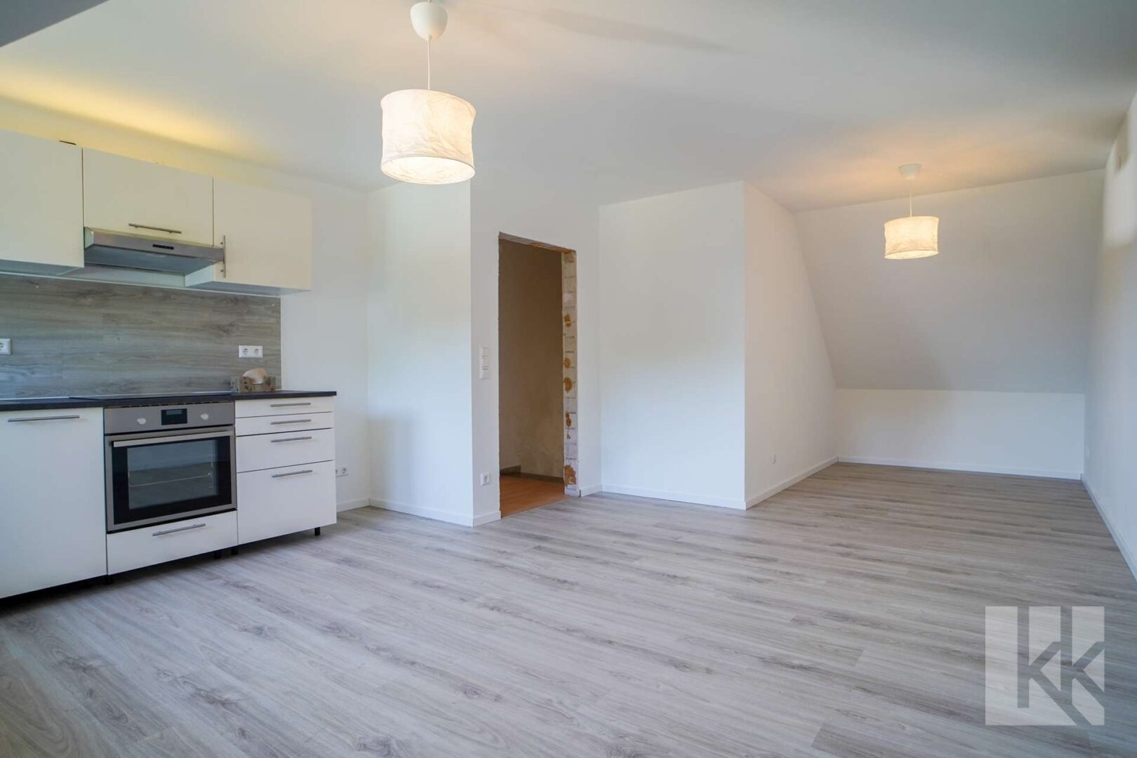 Ein weiteres Schlaf- oder Wohnzimmer mit...