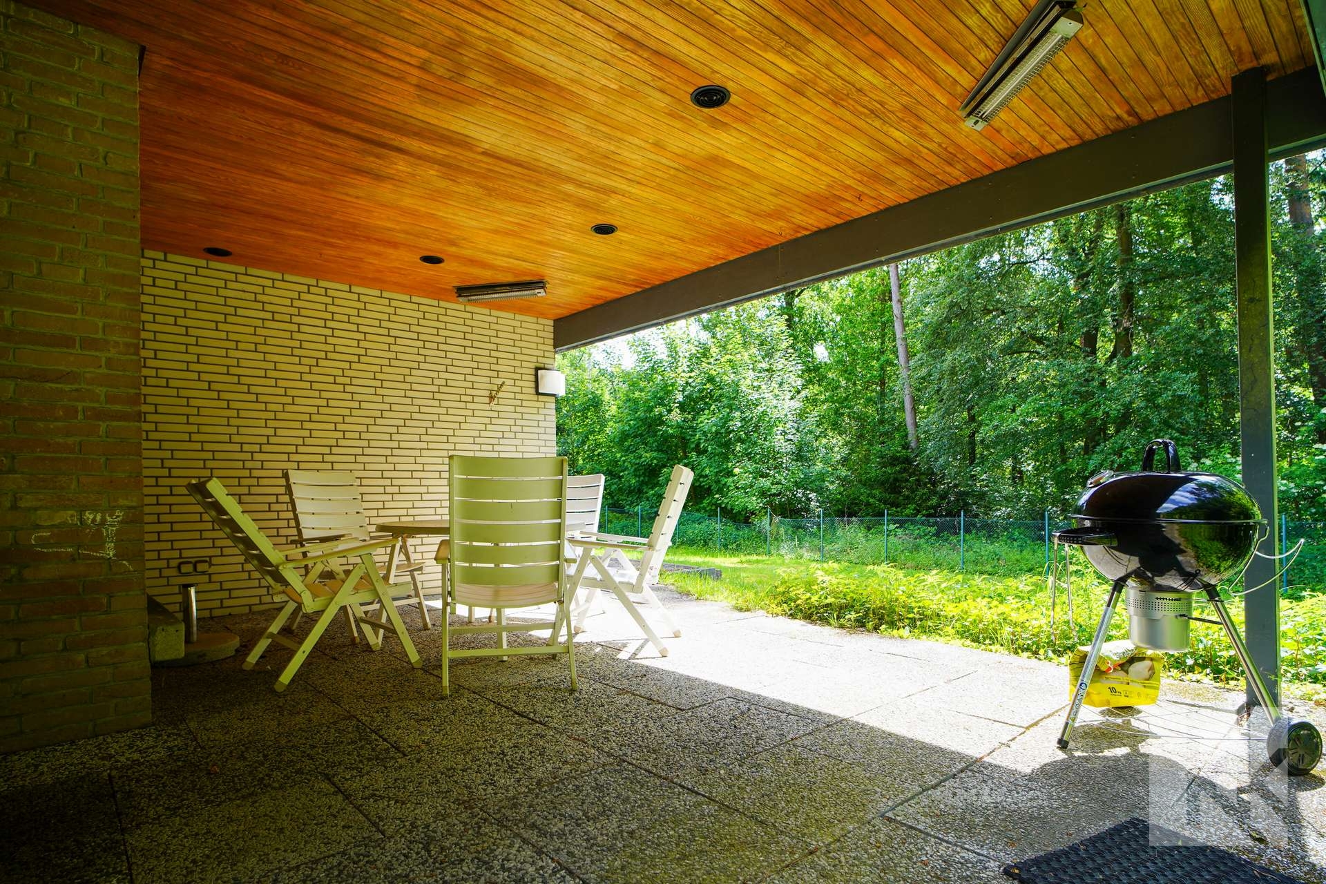 Die überdachte Terrasse
