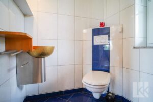 ...ein praktisches Gäste-WC