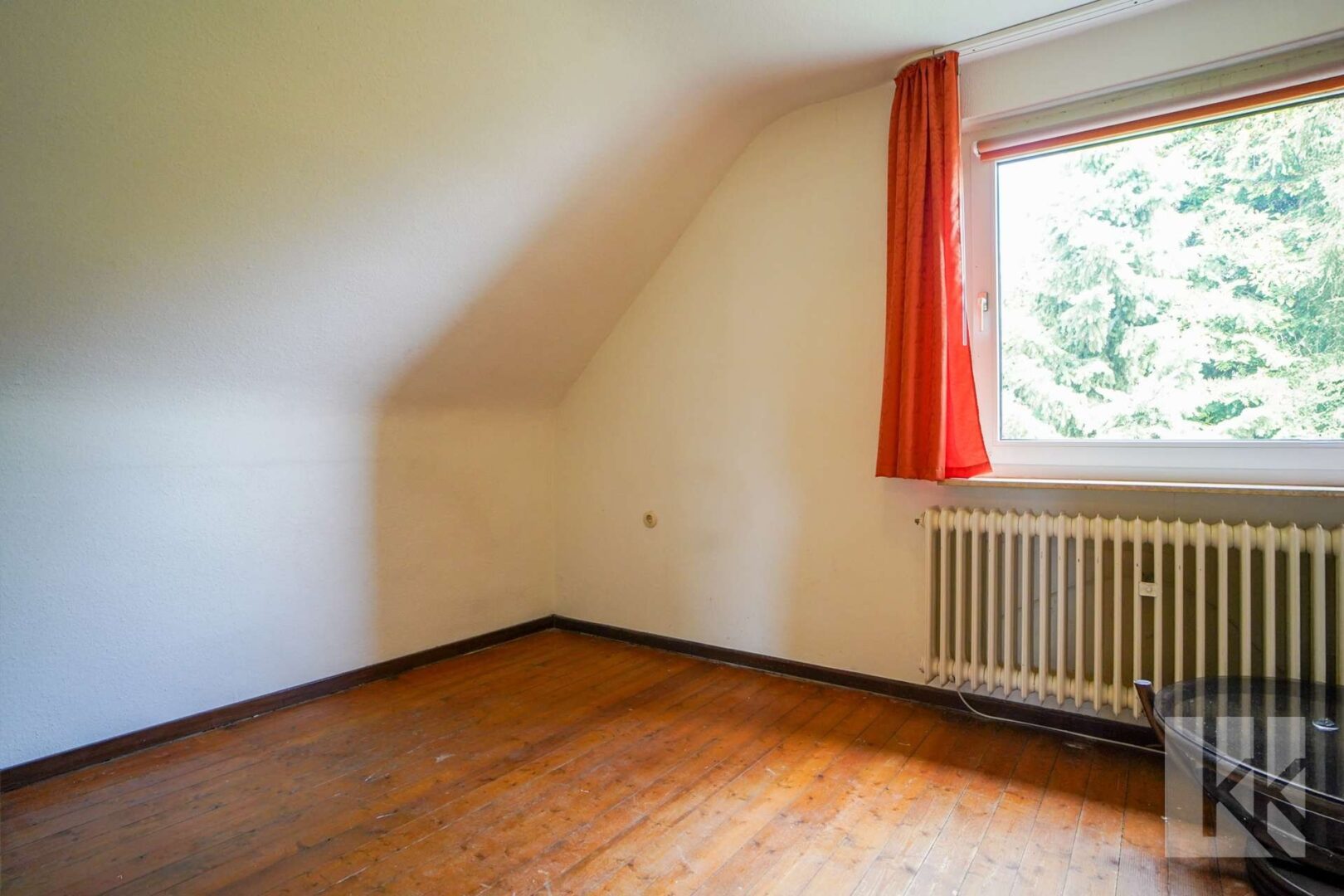 ...drei Zimmer mit...