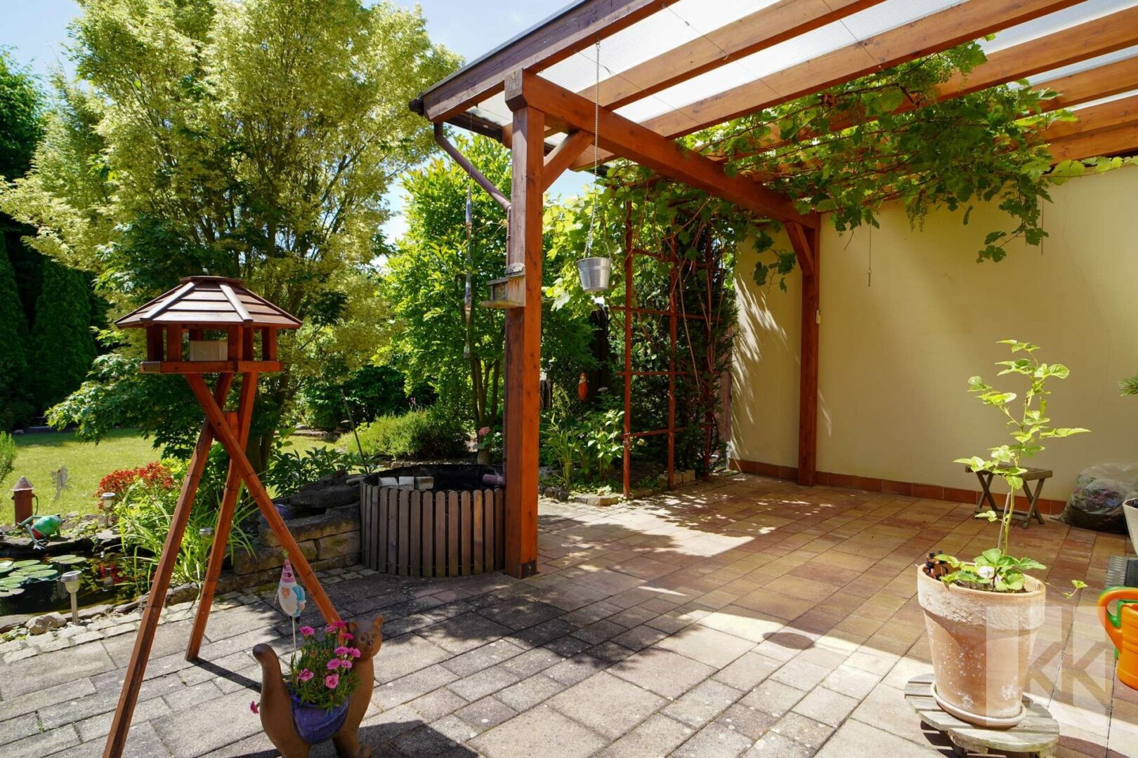 ...traumhaften Blick in den Garten