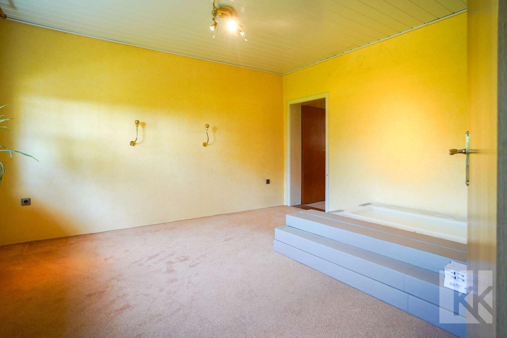 Außerdem: Zwei Zimmer zur freien Nutzung