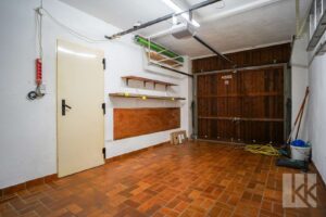 ...Übergang zur Garage