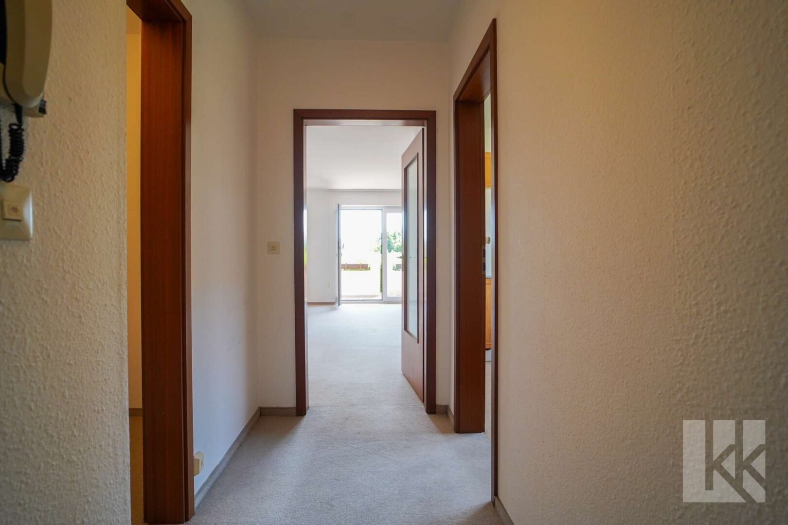 Ein Flur verbindet die Räume elegant