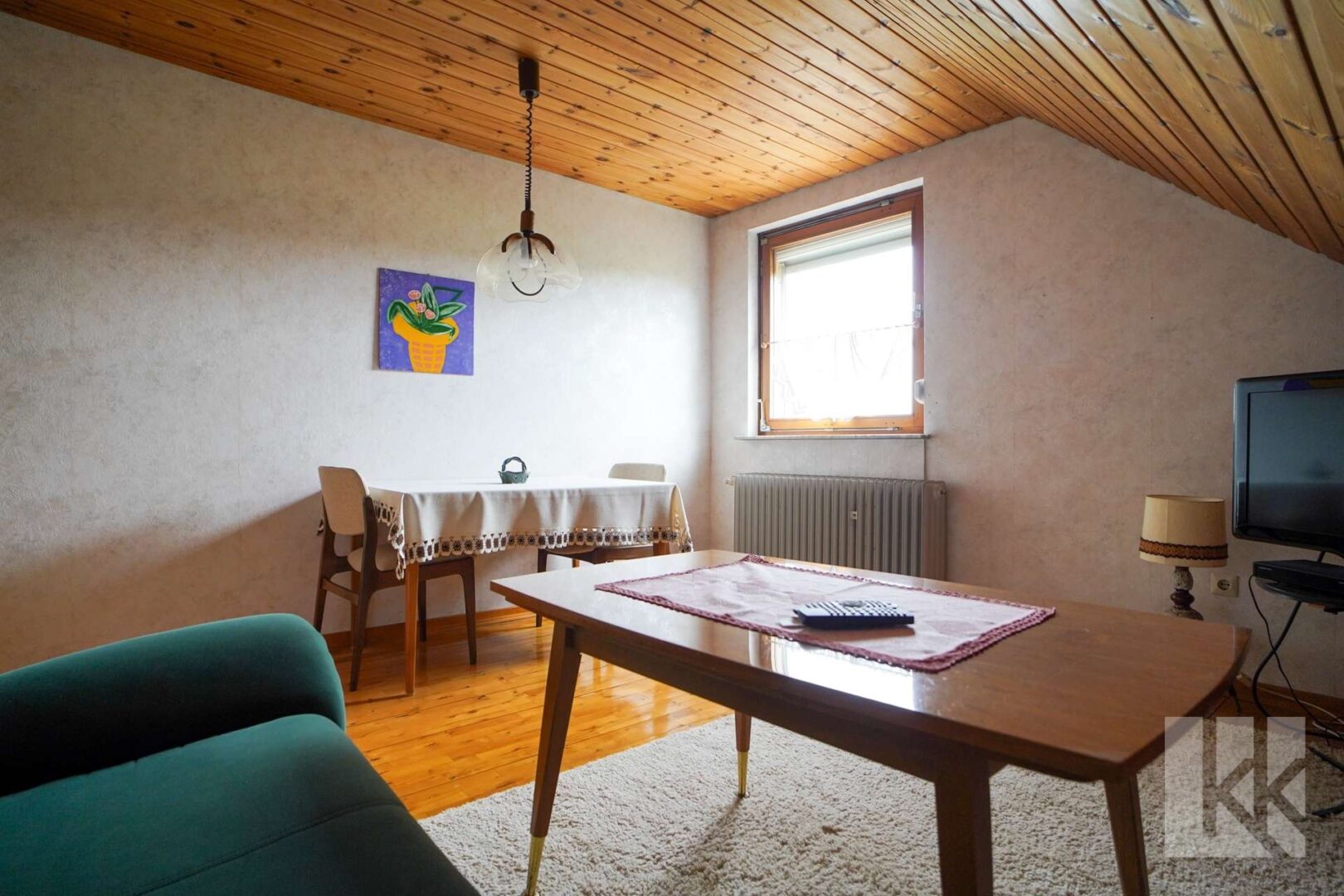 ...frei nutzbare Zimmer zum...